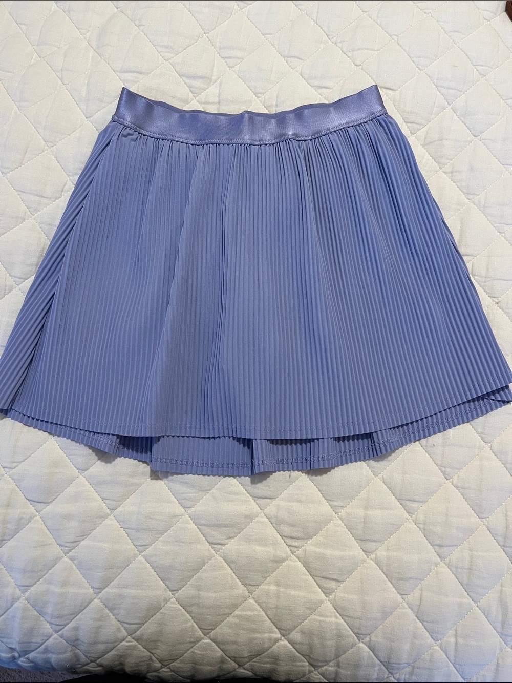 All in Motion Pleated Skort- Periwinkle L 10/12